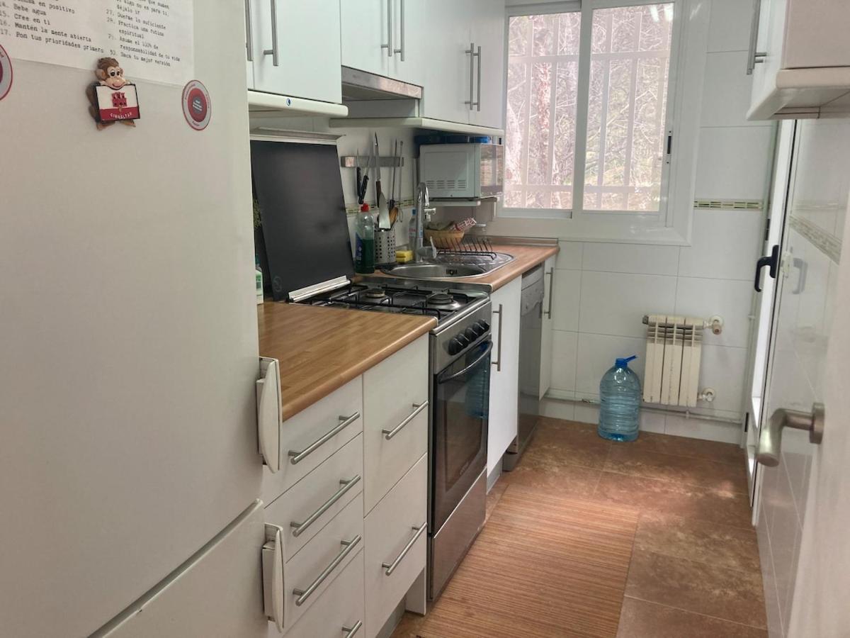 Apartamento Con Vistas Al Mar Кастелдефелс Екстериор снимка